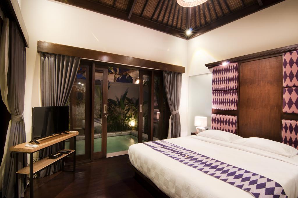 Villa Puspa Tanah Lot  Phòng bức ảnh